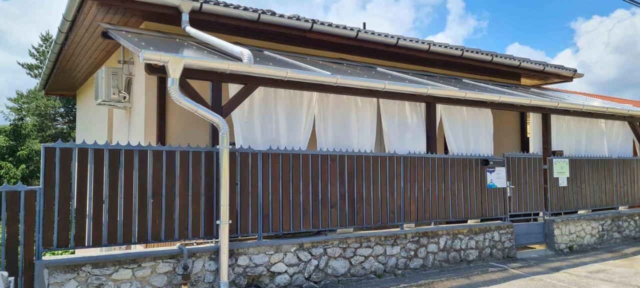 Lugas Apartman Miskolctapolca 2 Haloszoba Dezsa Es Jakuzzi Koezel A Barlangfuerdohoez Exterior foto