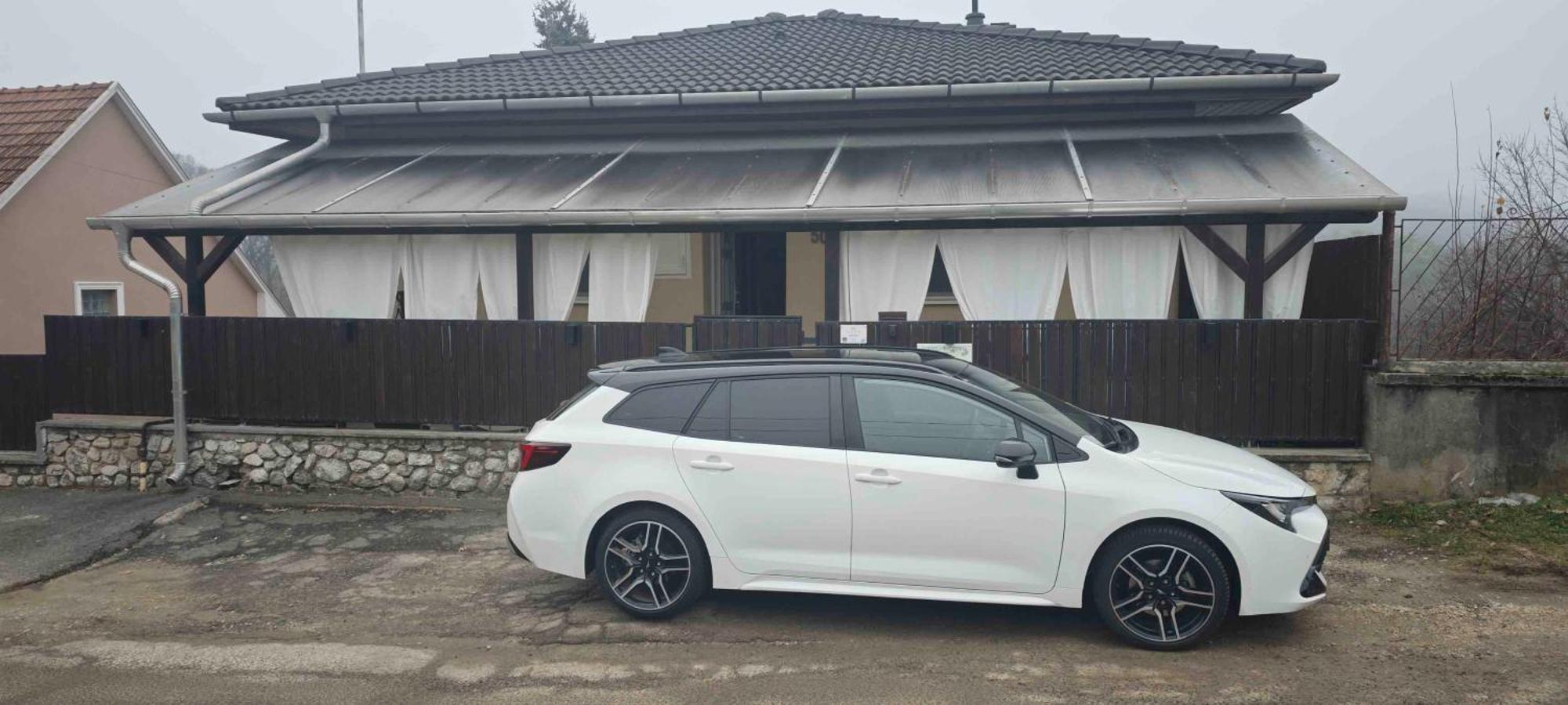 Lugas Apartman Miskolctapolca 2 Haloszoba Dezsa Es Jakuzzi Koezel A Barlangfuerdohoez Exterior foto
